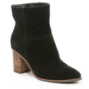 Lucky Brand black suede booties(9)